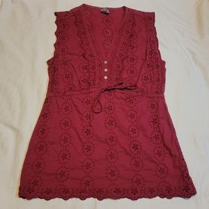 Women's Converse One Star Burgandy Sleeveless Blouse Size S